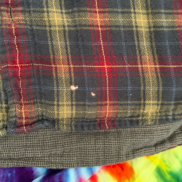 Bundle of 3 Flannels Unisex - Picture 5 of 10